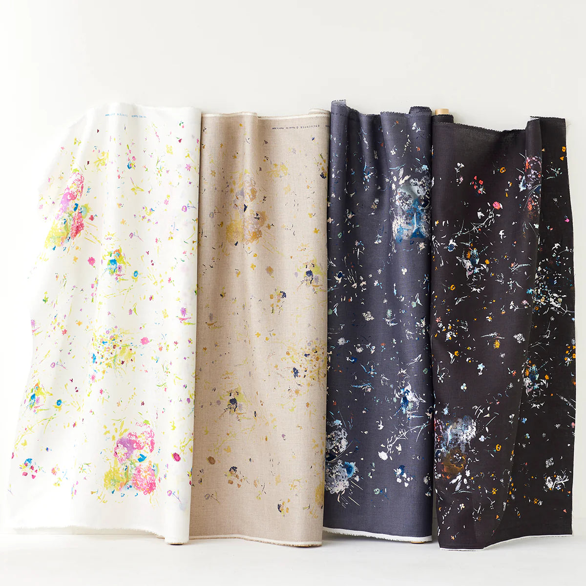 nani IRO - Encounter - A - Linen Fabric