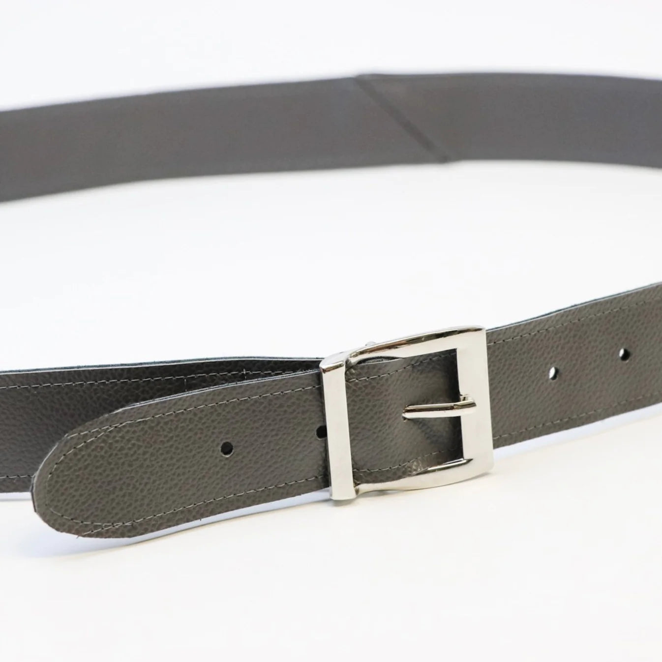 Perfect Belt Sewing Pattern - by Sallie Tomato