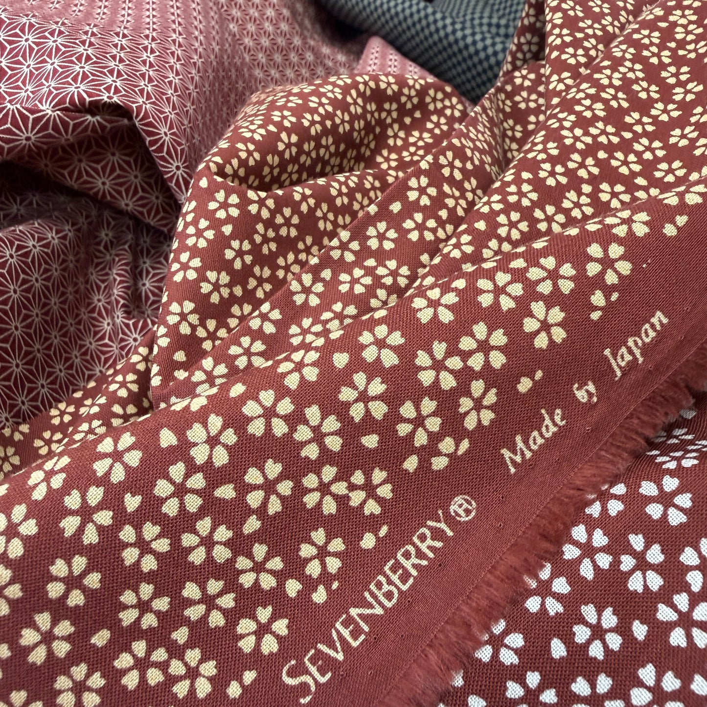 Sevenberry Woven Cotton - Ichimatsu - Midnight Navy & Mushroom
