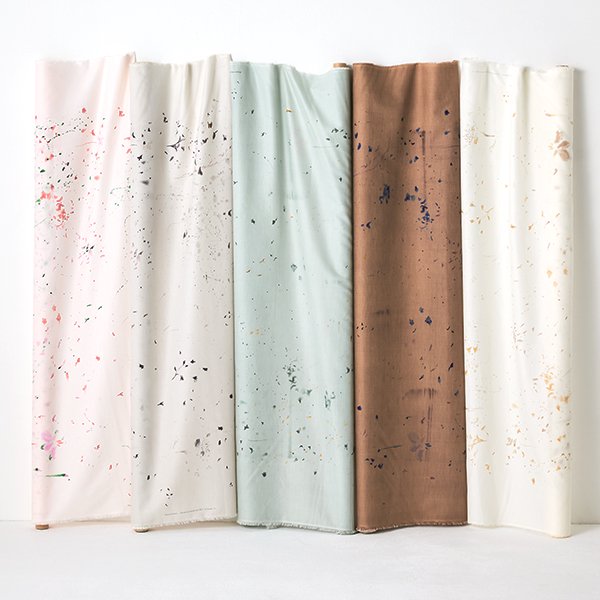 nani IRO - Flowers Bloom - C - Cotton Silk Viyella / Twill