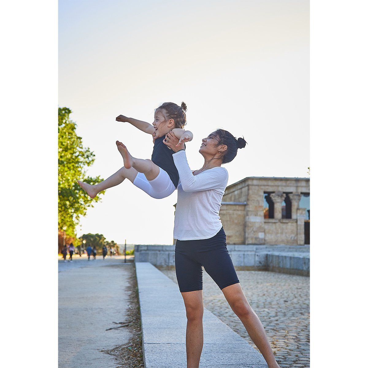 Ikatee - SEATTLE Kids Legging Jegging - 3-12Y - Paper Sewing Pattern