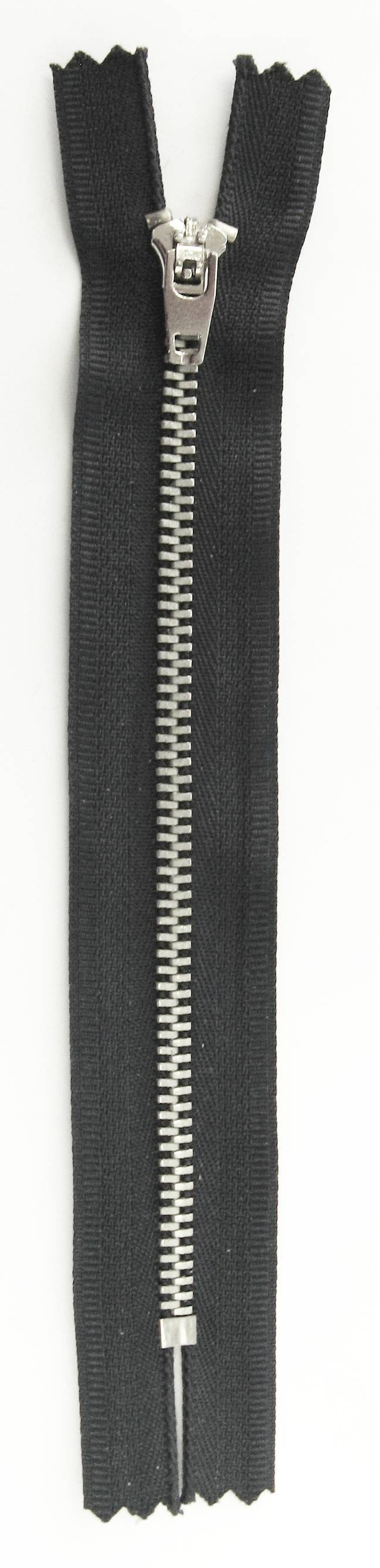 #4.5 Nickel Jean Zippers - 6" - Black - Close Ended
