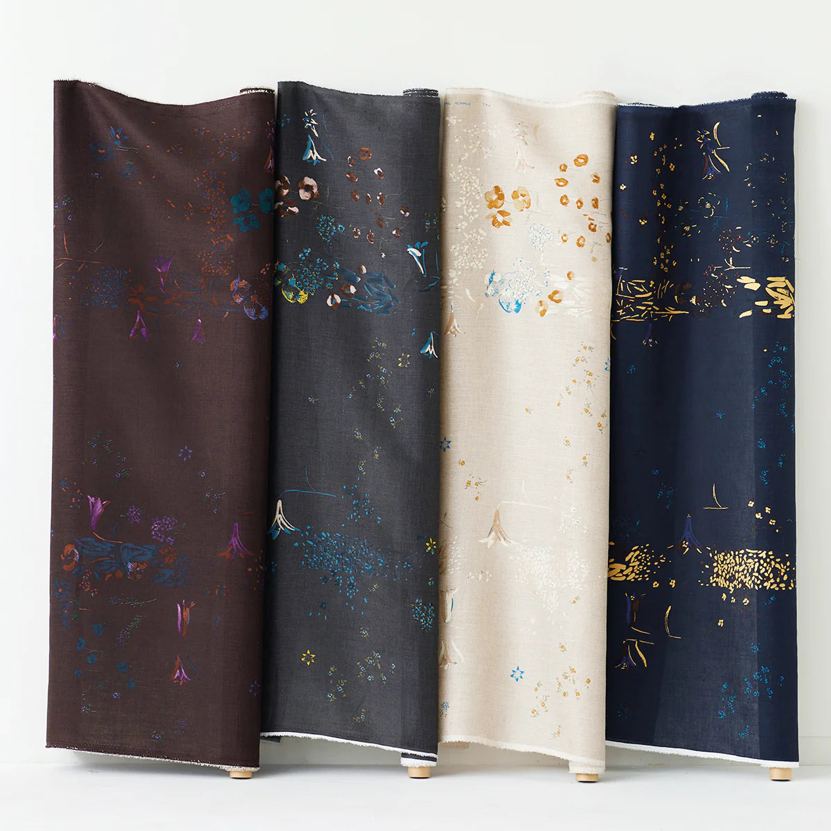 nani IRO - Pal  - B - Linen Sheeting