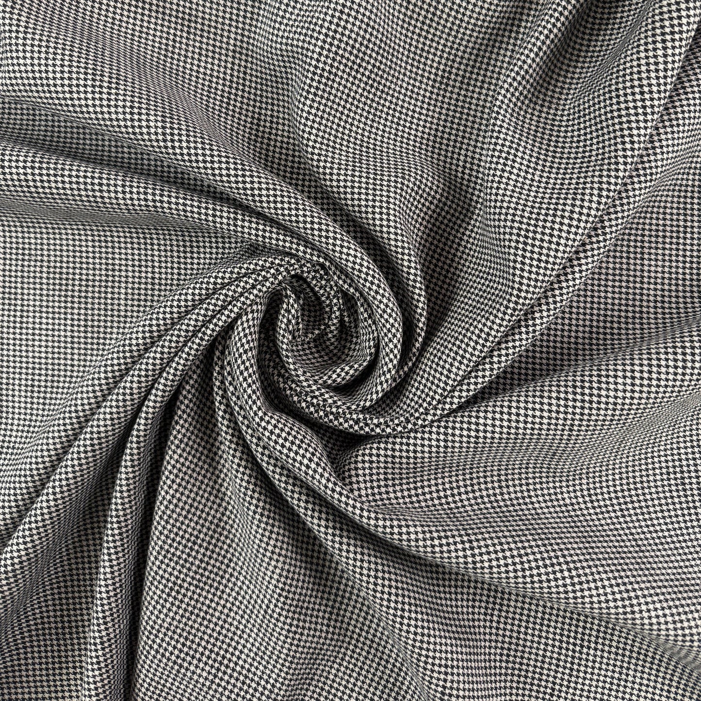 Yarn Dyed Linen Cotton Houndstooth - Black & Ivory - Designer Deadstock