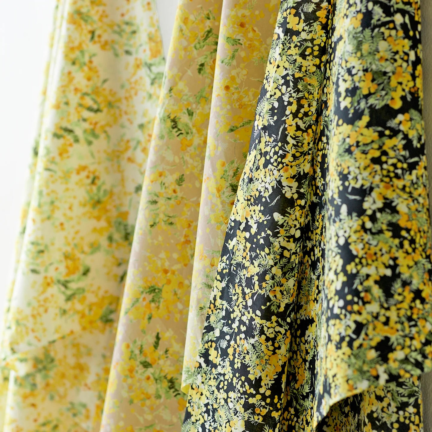 Kokka - Mimosa - 32E - Cotton Lawn Fabric