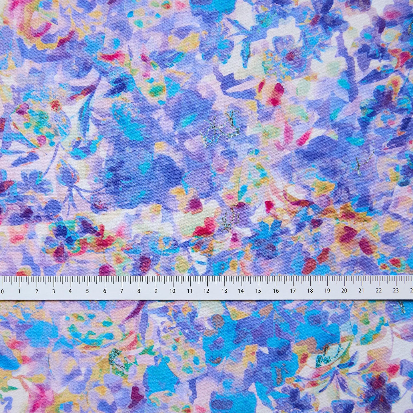 Mumea - Pansy - 4A - Fine Cotton Sheeting Fabric