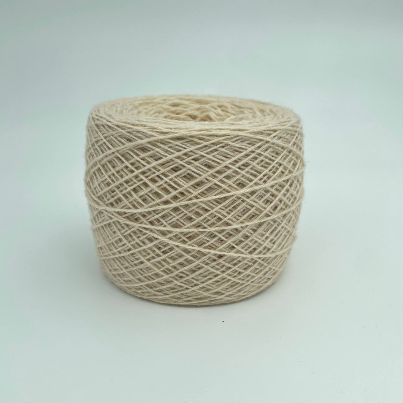 100% Cashmere Yarn - Deadstock Yarn - Made in Italy - Ivory - Fingering Weight  - 100g