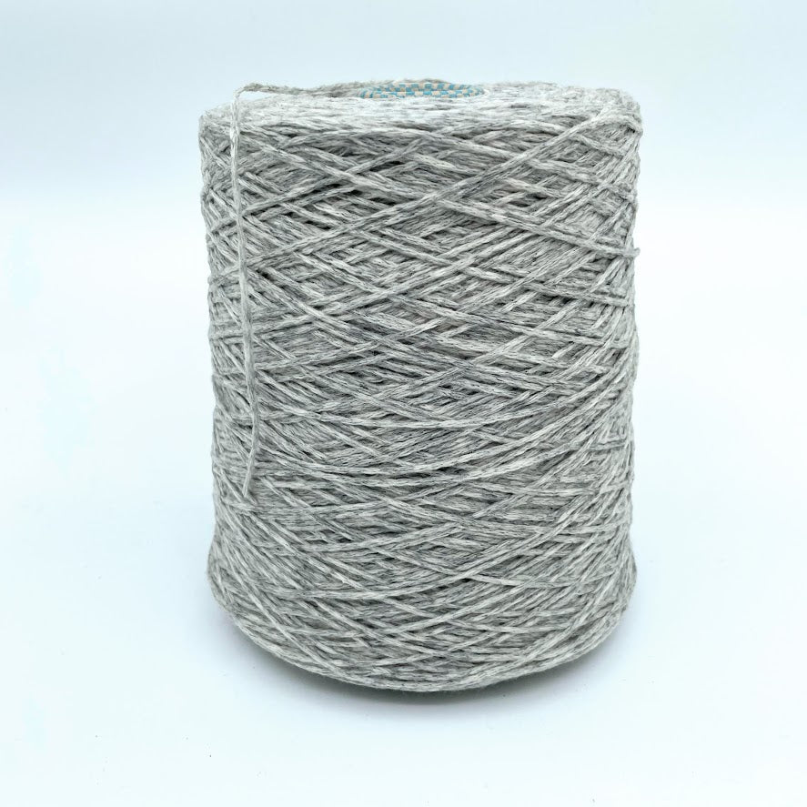 Cariaggi Piuma - 100% Cashmere Yarn - Made in Italy - Light Heather Grey - Sport Weight