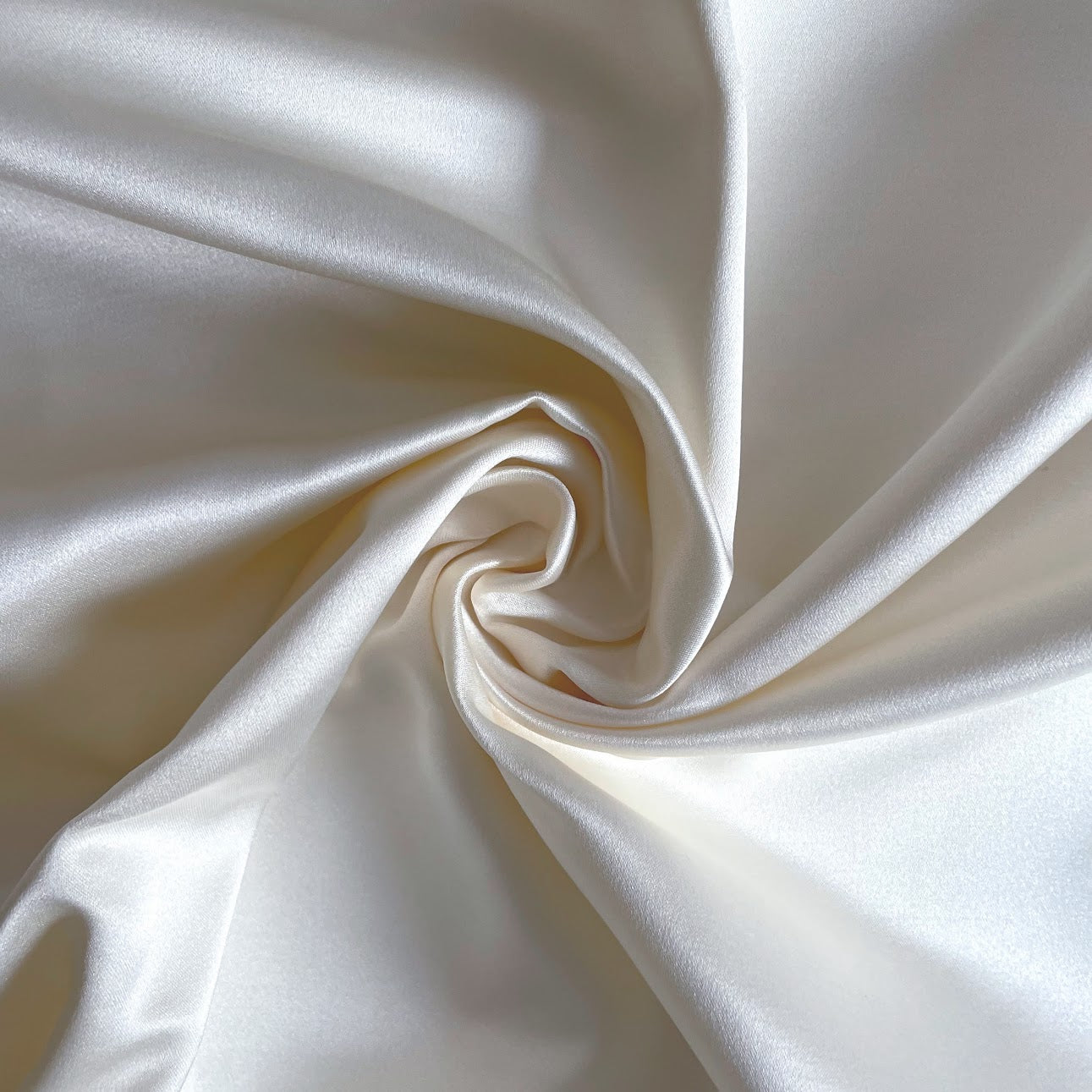 Double Face Duchess Satin - 100% Silk - Ivory / Off-White - Extra Heavy 35mm - Extra Wide 60"