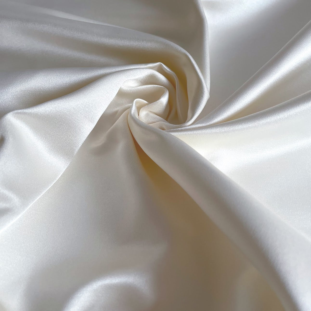 Double Face Duchess Satin - 100% Silk - Ivory / Off-White - Extra Heavy 35mm - Extra Wide 60"
